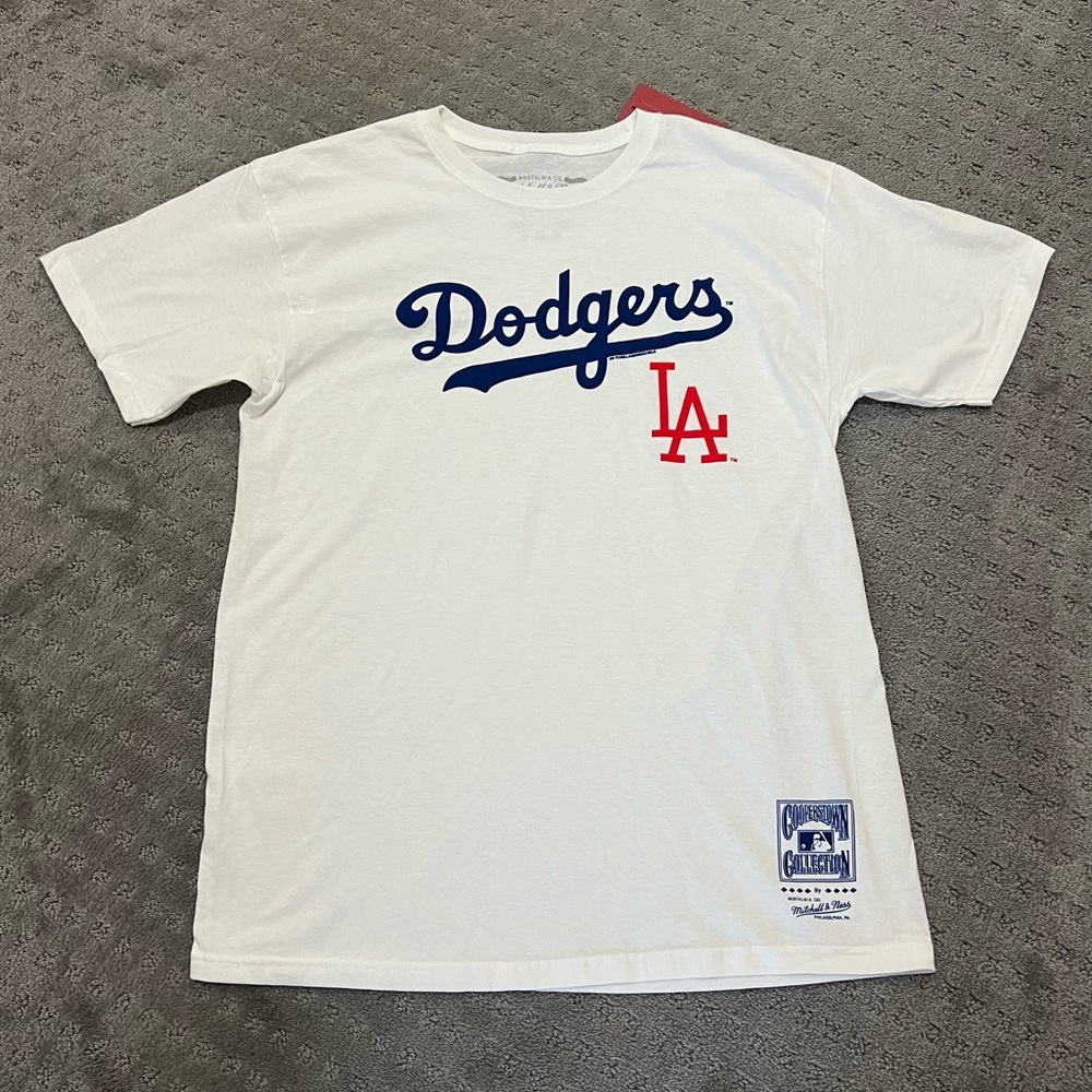 NEW Mitchell & Ness LA Dodgers Men’s Size T-Shirt Cooperstown